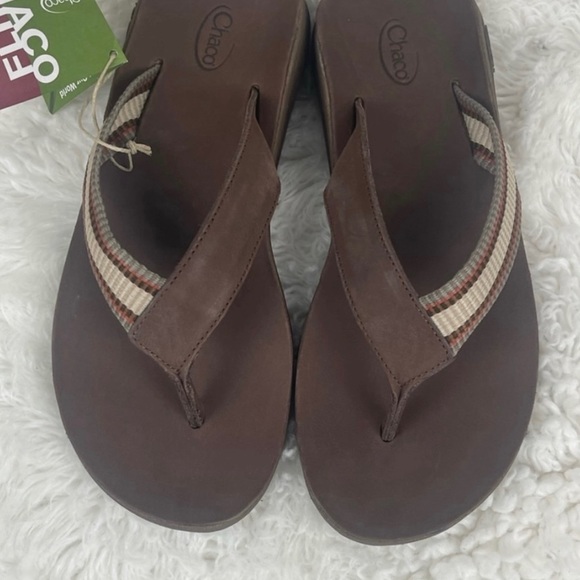 Chaco Intersect Flip Flops Striped Rust NIB Size 7 - Picture 3 of 6